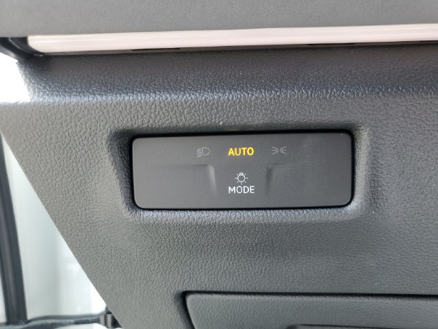 New 2026 Volkswagen Tiguan SE R-Line AWD/4WD image 27
