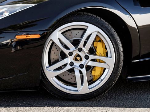 Used 2007 Lamborghini Murcielago LP 640 AWD/4WD image 13