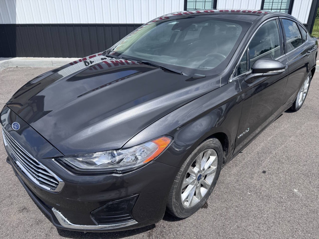 Used 2019 Ford Fusion SEL FWD image 2
