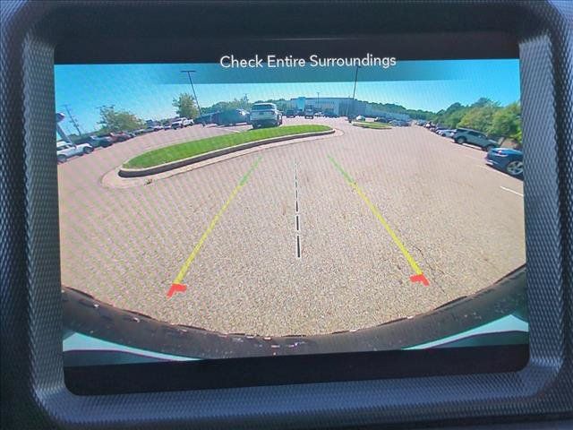 Used 2023 Jeep Wrangler Unlimited Rubicon w/ Cold Weather Group AWD/4WD image 14