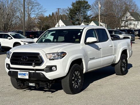 Used 2022 Toyota Tacoma SR5 image 1