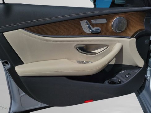 Used 2022 Mercedes-Benz E 350 4MATIC Sedan image 29