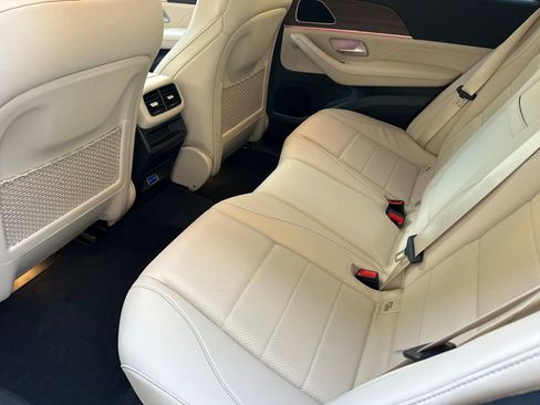 Certified 2026 Mercedes-Benz GLE 350 4MATIC image 11
