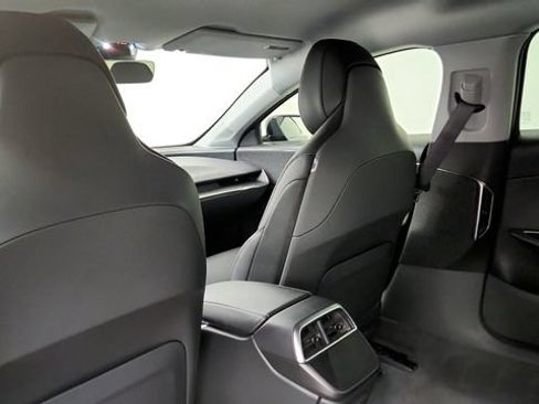Used 2025 Lucid Air Pure RWD image 45