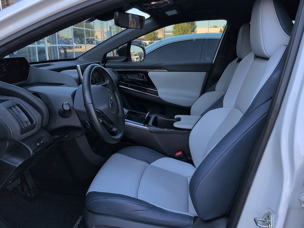 Used 2023 Subaru Solterra AWD image 8