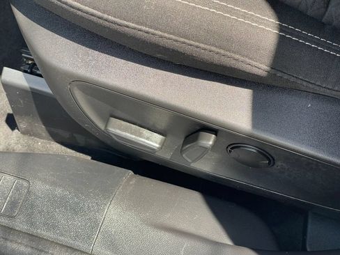 Used 2023 Ford Escape Active AWD/4WD image 7