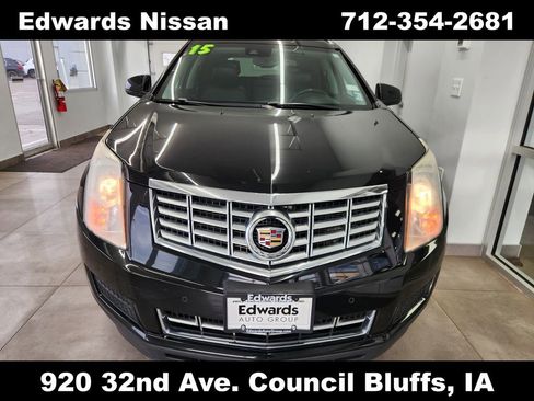 Used 2015 Cadillac SRX Luxury image 3