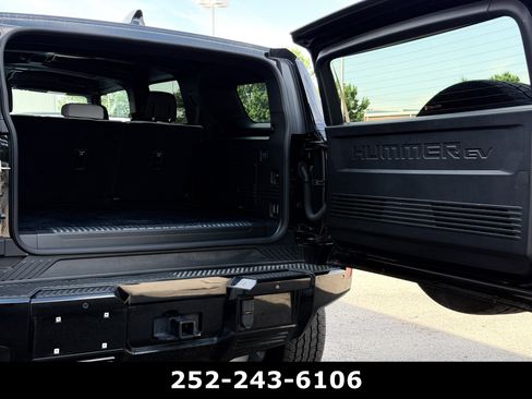 Used 2025 GMC Hummer EV 3X AWD/4WD image 36