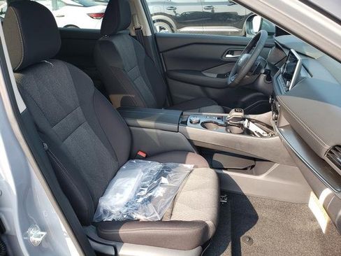 New 2026 Nissan Rogue SV image 19