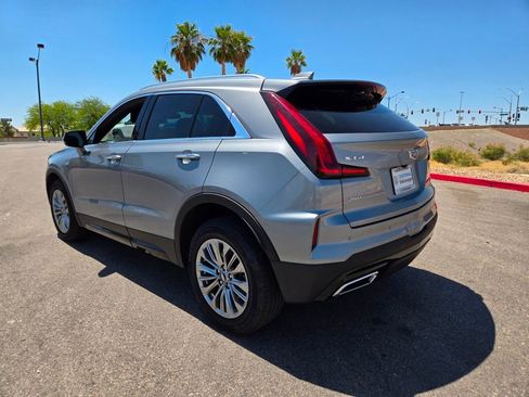 Used 2024 Cadillac XT4 Premium Luxury AWD/4WD image 5