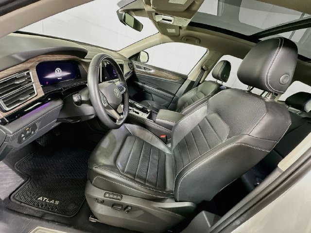 Certified 2024 Volkswagen Atlas SEL AWD/4WD image 22