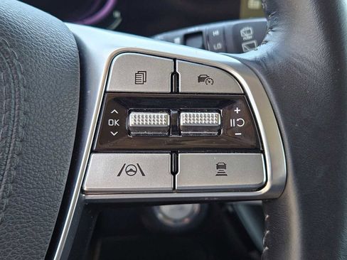 Used 2025 Kia Telluride S FWD image 21