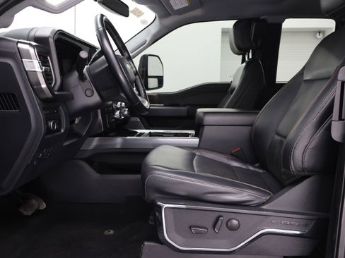 Used 2023 Ford F350 Lariat w/ FX4 Off-Road Package AWD/4WD image 7