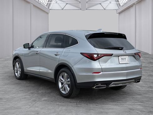 Used 2025 Acura MDX SH-AWD image 5