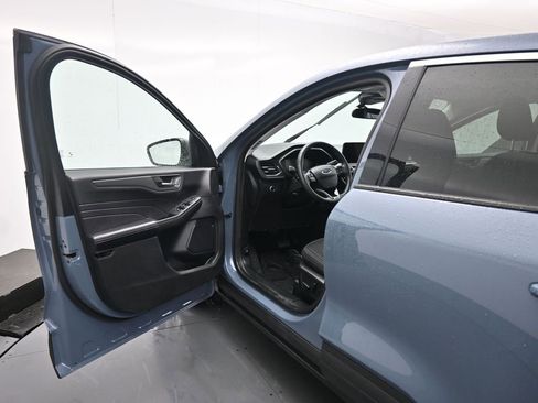 Used 2024 Ford Escape Active image 9