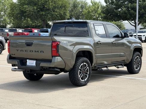 New 2026 Toyota Tacoma 4x4 Double Cab image 4