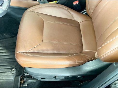Used 2021 Subaru Forester Touring AWD/4WD image 21