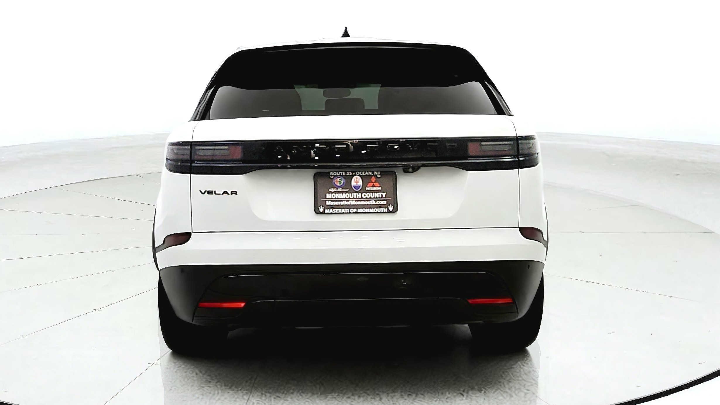 Used 2024 Land Rover Range Rover Velar S AWD/4WD image 6