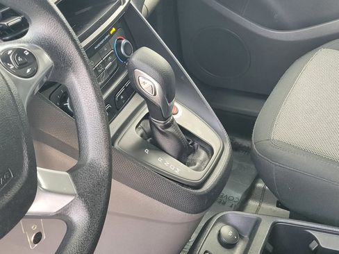 Used 2020 Ford Transit Connect XL image 15