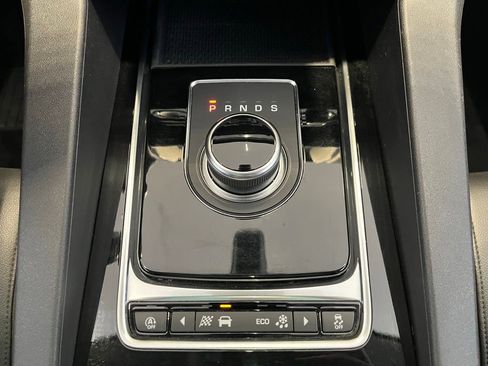 Used 2019 Jaguar F-PACE Premium AWD/4WD image 45