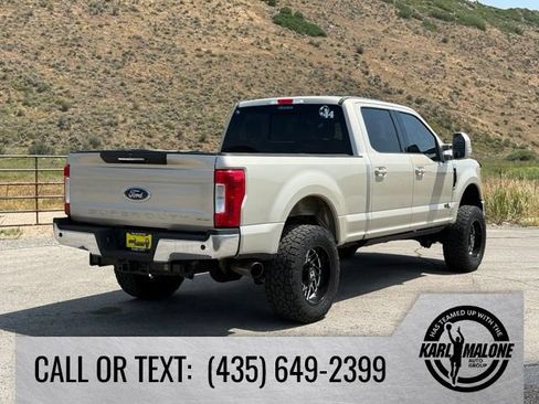 Used 2017 Ford F350 Lariat w/ Lariat Ultimate Package AWD/4WD image 6