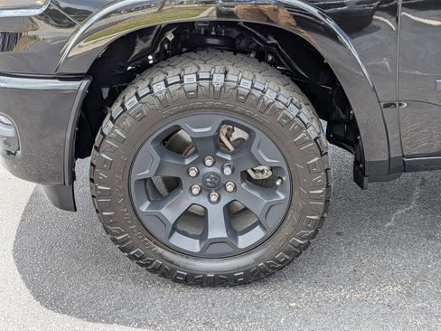 Used 2025 RAM 1500 Big Horn RWD image 9