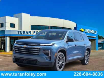 New 2026 Chevrolet Traverse LT w/ Sun and Wheel Package