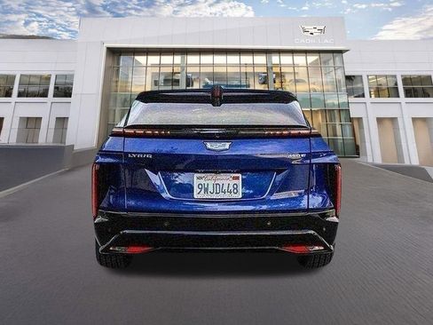Used 2026 Cadillac Lyriq Signature Sport RWD image 5