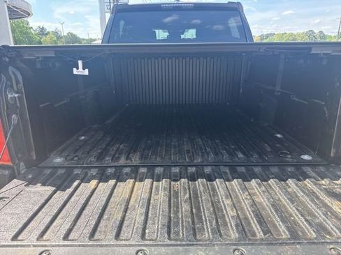 Used 2024 Toyota Tacoma SR AWD/4WD image 8