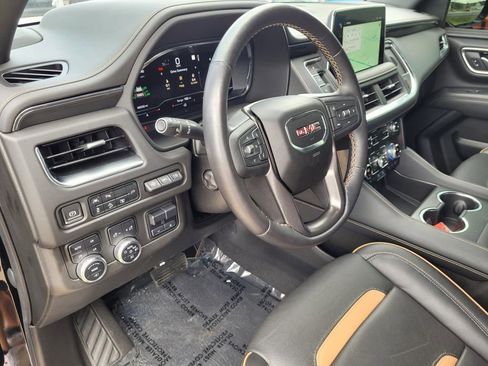 Used 2022 GMC Yukon AT4 image 11