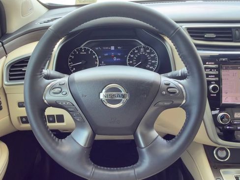 Used 2020 Nissan Murano Platinum w/ Cargo Package FWD image 21