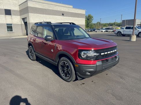 New 2025 Ford Bronco Sport Outer Banks w/ Outer Banks Tech Package+ image 3