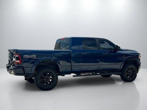Used 2022 RAM 2500 Laramie w/ Night Edition AWD/4WD image 4