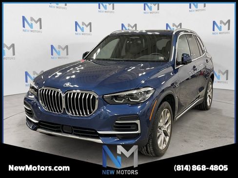 Used 2022 BMW X5 xDrive45e image 1