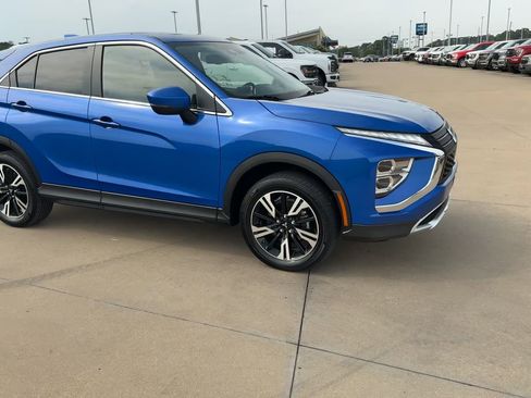 Used 2024 Mitsubishi Eclipse Cross SE image 9