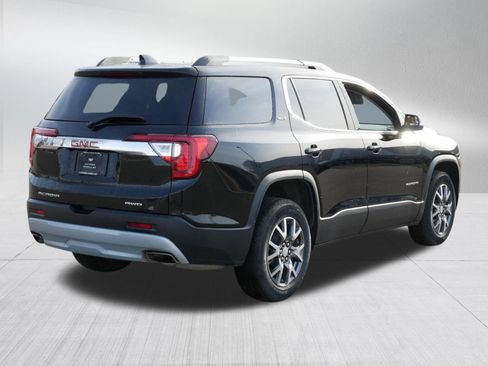 Used 2023 GMC Acadia SLT w/ Preferred Package image 7