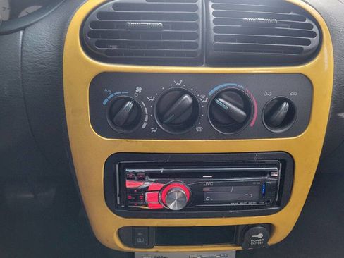 Used 2004 Dodge Neon SXT w/ Sport Appearance Group FWD image 12