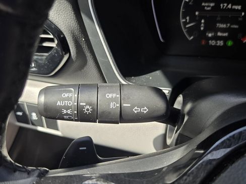 Used 2023 Honda Pilot Touring image 24
