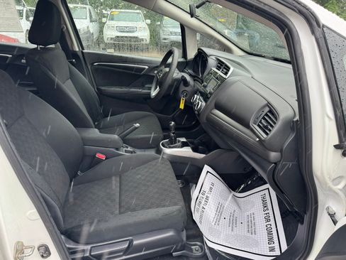 Used 2017 Honda Fit LX image 11