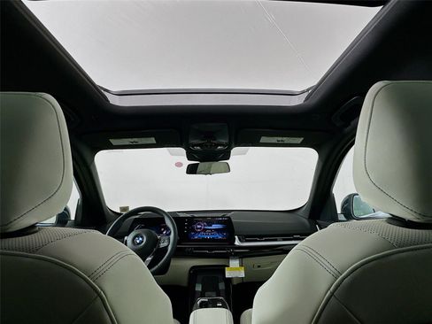 New 2026 BMW X1 xDrive28i w/ Technology Package image 21