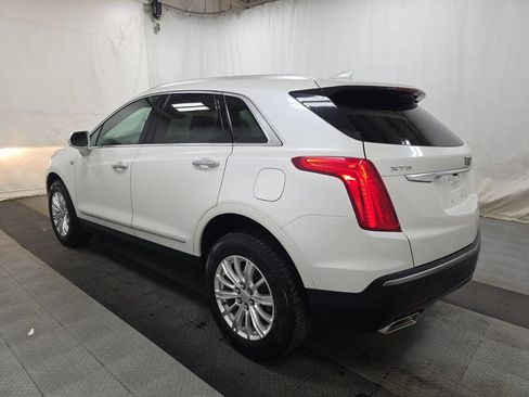 Used 2017 Cadillac XT5 FWD image 4