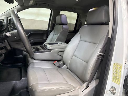 Used 2019 Chevrolet Silverado 2500 W/T w/ WT Convenience Package image 15