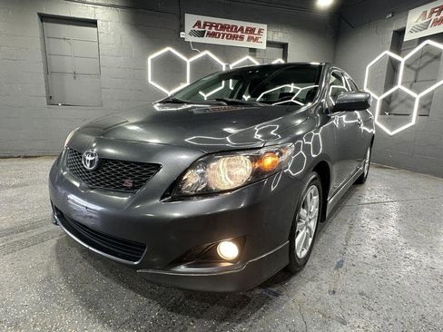 Used 2009 Toyota Corolla S image 2