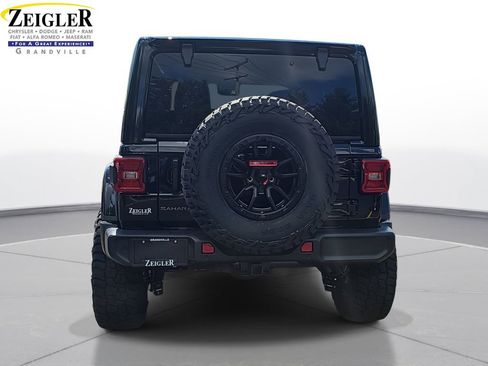 New 2025 Jeep Wrangler Sahara image 6