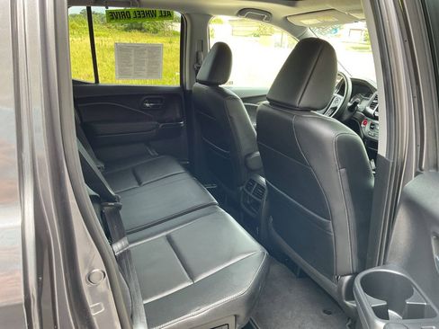 Used 2019 Honda Ridgeline RTL-T image 40