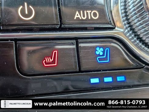 Certified 2022 Lincoln Nautilus Reserve w/ Equipment Group 201A image 23