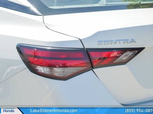 Used 2024 Nissan Sentra SV FWD image 12