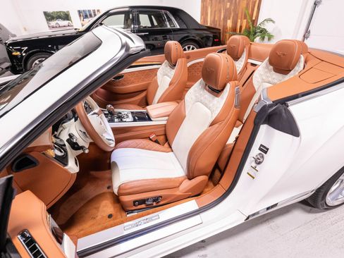 Used 2020 Bentley Continental GT w/ First Edition Specification AWD/4WD image 7