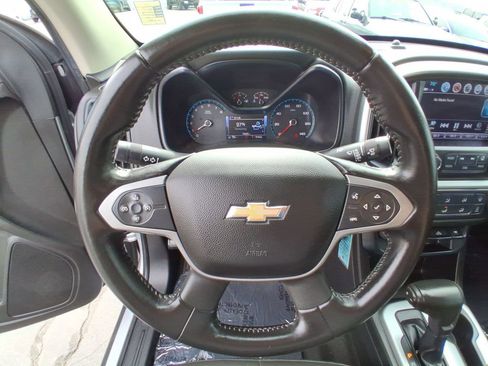 Used 2018 Chevrolet Colorado LT w/ LT Convenience Package AWD/4WD image 14
