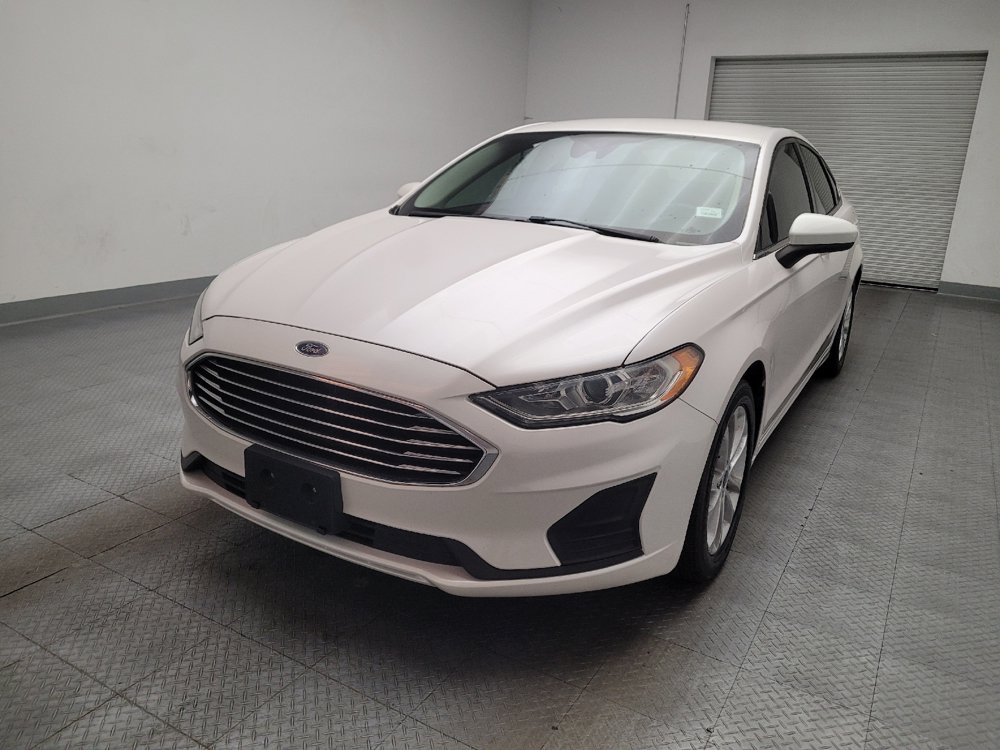 Used 2019 Ford Fusion SE FWD image 15